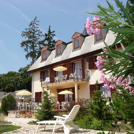 Balaton Art Guesthouse Балатонсемеш Экстерьер фото
